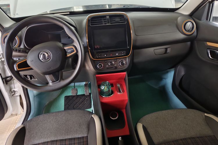 东风纳米EX1 2021款 质享版中控内饰7001