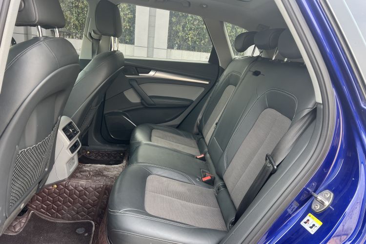 奥迪Q5L 2018款 45 TFSI 尊享时尚型 国V中控内饰7003