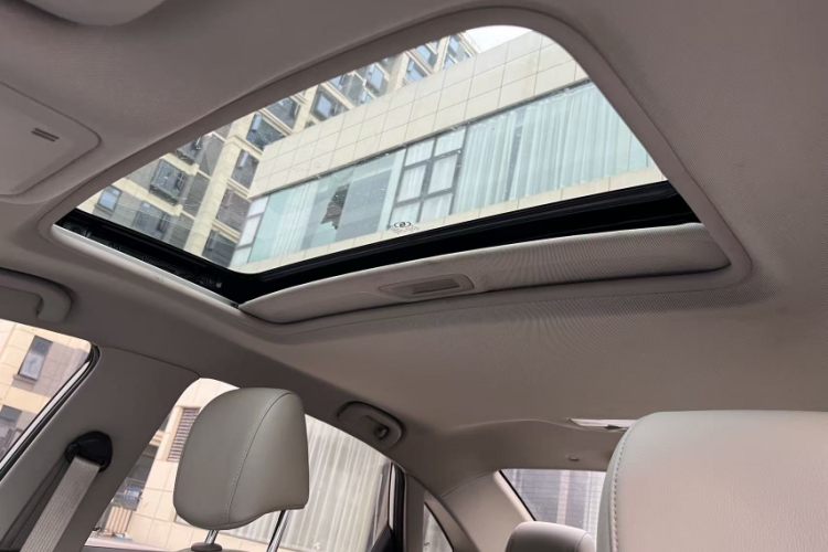 别克 英朗 2021款 改款 1.3T 自动轻混动进取型局部细节22