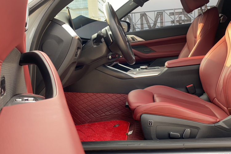 宝马4系 2023款 430i M运动曜夜套装中控内饰7001