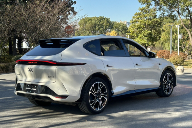 智己汽车 智己LS7 2025款 焕新版 Ultra车身外观6006