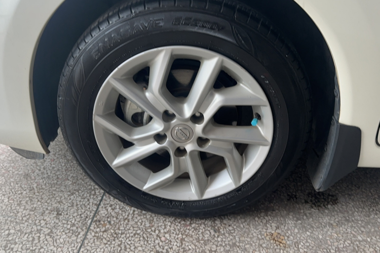 日产 骐达TIIDA 2021款 1.6L CVT智行版车身外观6006