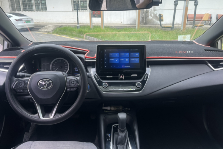 丰田 雷凌 2022款 双擎 1.8H E-CVT豪华版局部细节13