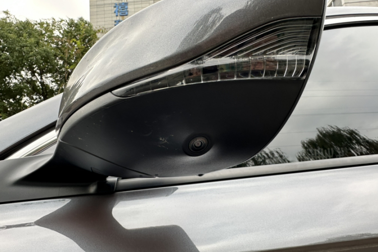 名爵 MG5 2021款 300TGI DCT青奢旗舰版车身外观6001