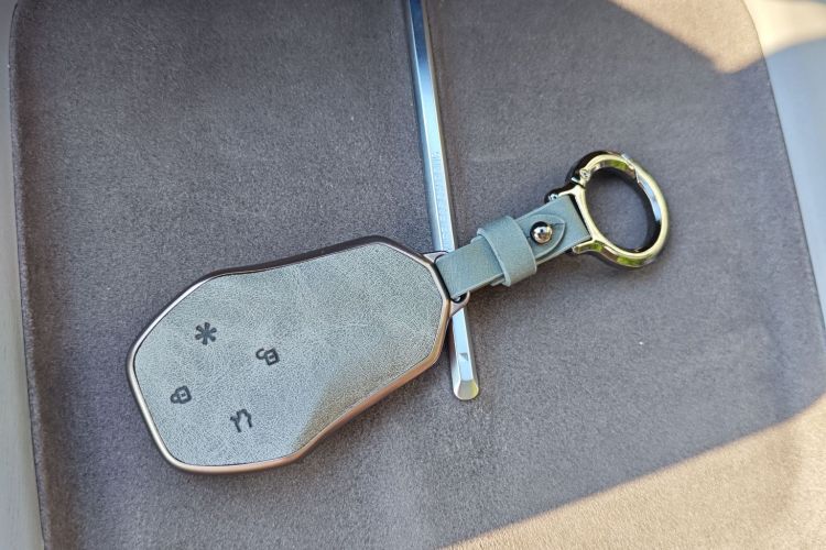 昊铂GT 2024款 全球款 710特高压激光雷达版中控内饰7013