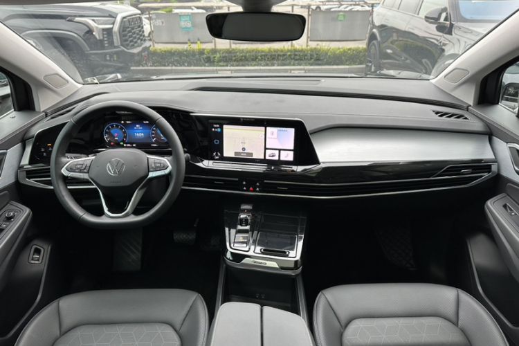 大众 揽境 2024款 380TSI 四驱豪华佳境版Pro 6座中控内饰7001