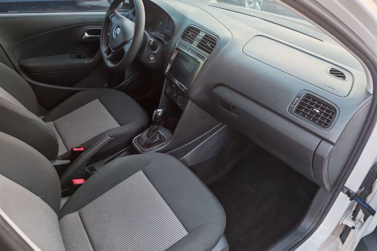 大众 Polo 2016款 1.4L 自动风尚型局部细节41