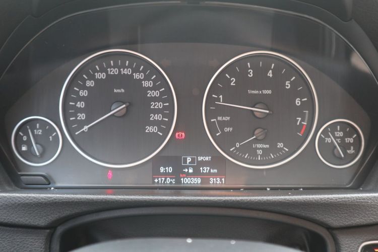 宝马3系 2015款 320Li 超悦版时尚型中控内饰15