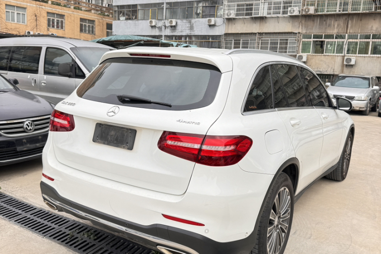 奔驰GLC 2017款 GLC 260 4MATIC 动感型车身外观6005