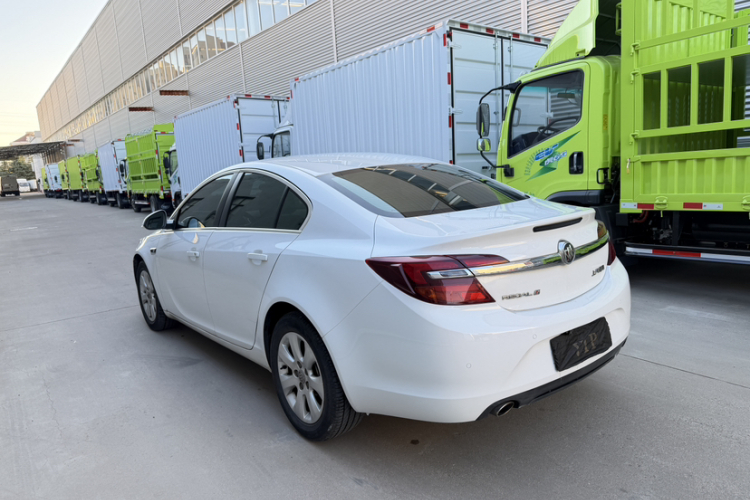 别克 君威 2015款 1.6T 领先技术型车身外观6001