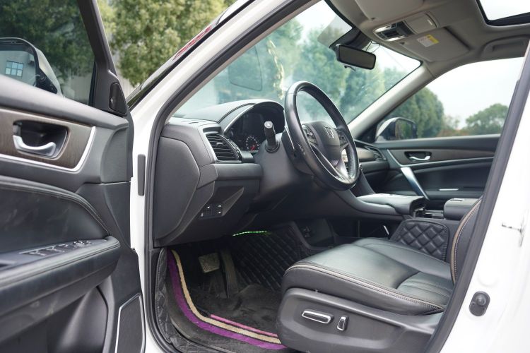 本田 冠道 2020款 370TURBO 两驱豪华版中控内饰7004