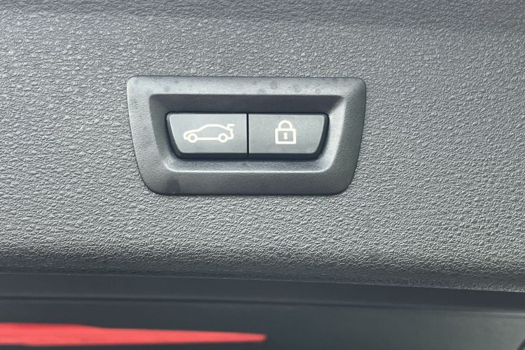 宝马X1 2019款 xDrive20Li 尊享型局部细节9001