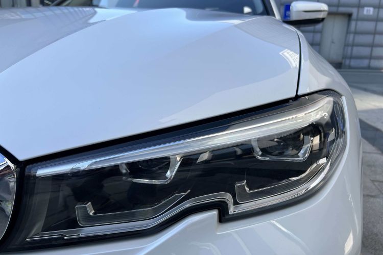 宝马3系 2020款 325i M运动套装车身外观6007