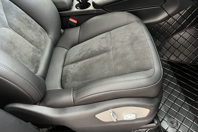 保时捷 2021款 Macan 2.0T局部细节9008