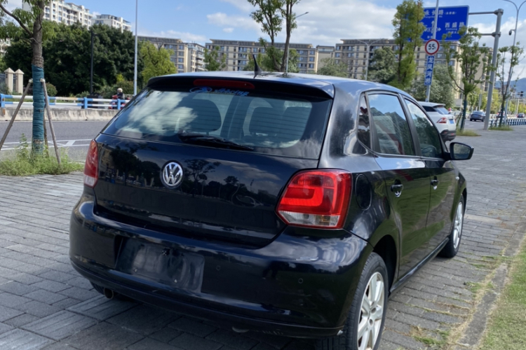 大众 Polo 2011款 1.6L 自动致酷版车身外观6001