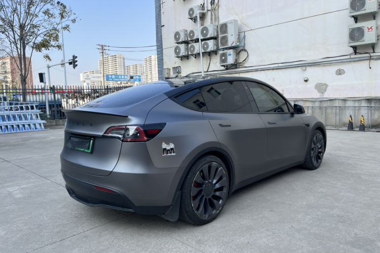 特斯拉 Model Y 2021款 Performance高性能全轮驱动版车身外观6007