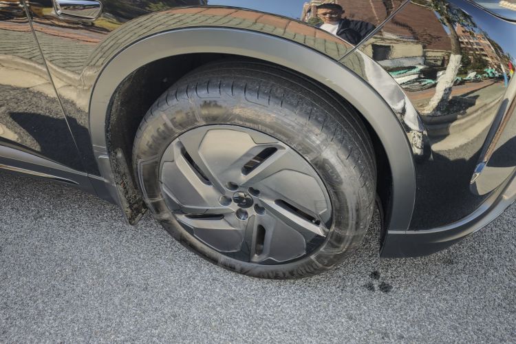 蔚来ES6 2024款 75kWh车身外观6006