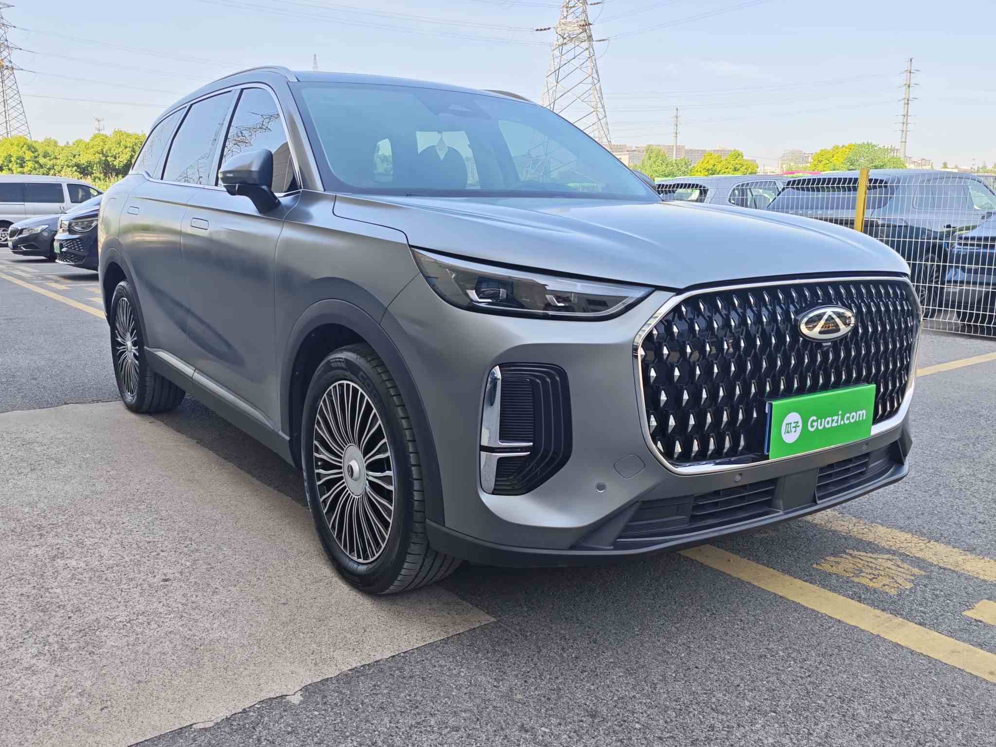 奇瑞 瑞虎8 L 2024款 2.0T 两驱尊贵版 5座(3)