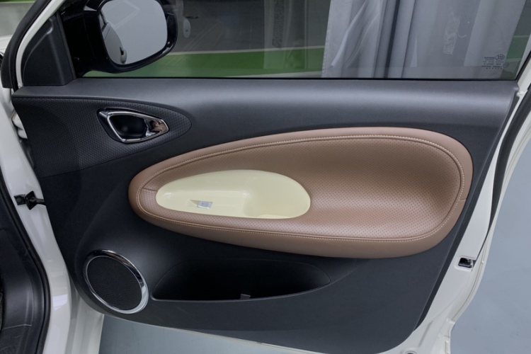 五菱汽车 五菱缤果 2024款 333km 悦享款中控内饰7009