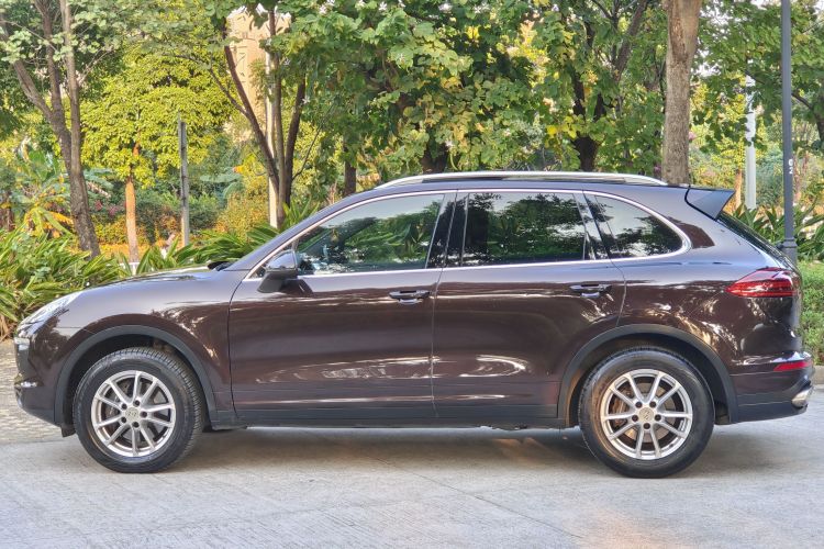 保时捷 2015款 Cayenne 3.0T车身外观6006