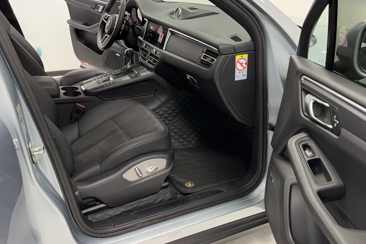 保时捷 2021款 Macan 2.0T中控内饰7003