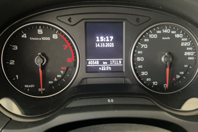 奥迪A3 2020款 Limousine 35 TFSI 风尚型 国VI中控内饰15