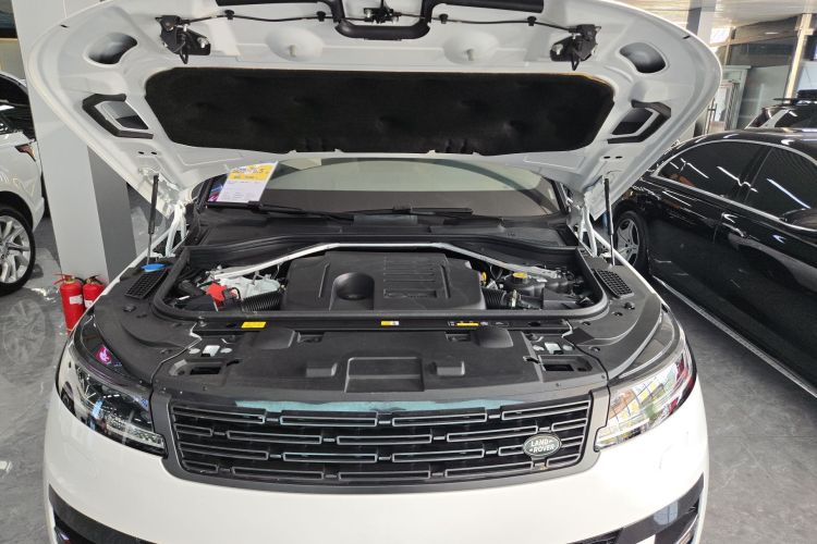 路虎 揽胜运动版 2024款 400PS Dynamic SE局部细节24