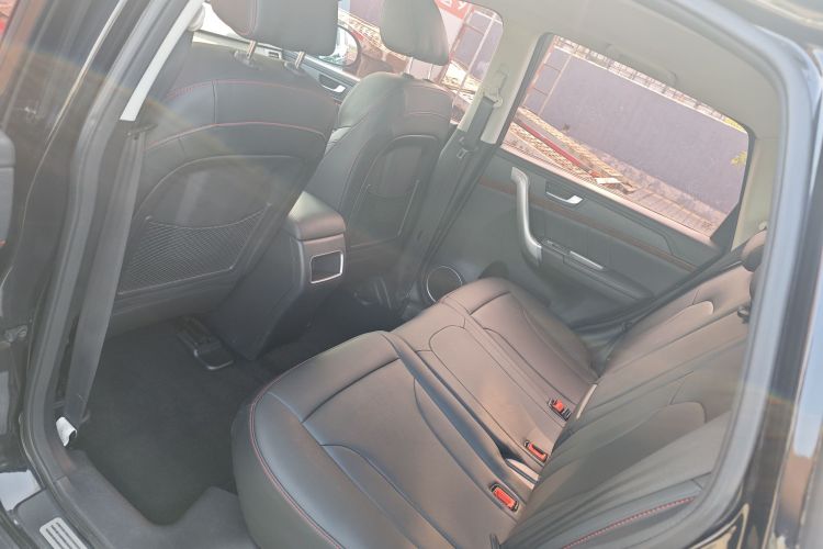 哈弗H6 2017款 红标 运动版 1.5T 手动两驱精英型中控内饰7003