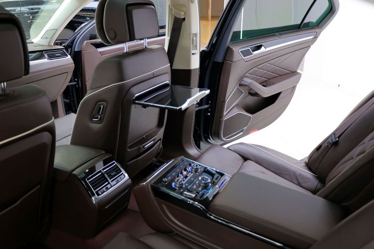 大众 辉昂 2021款 380TSI 尊贵版中控内饰7009