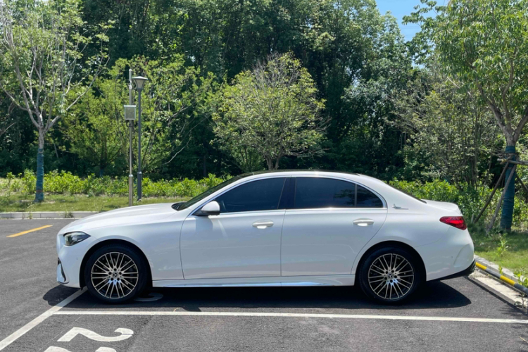 奔驰C级 2023款 改款二 C 260 L 运动版车身外观6008