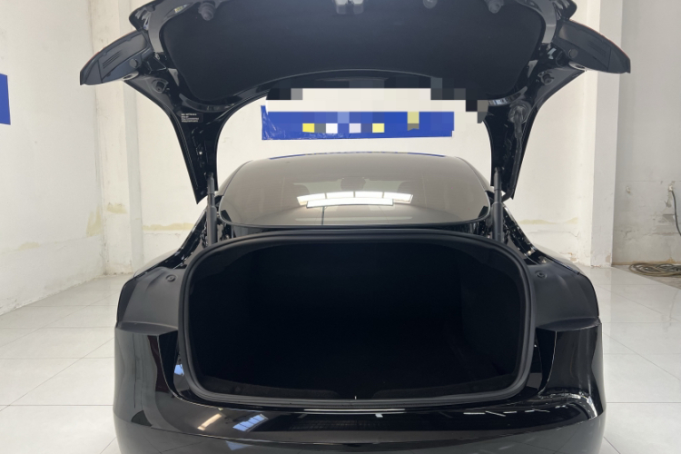 特斯拉 Model 3 2023款 后轮驱动版局部细节23