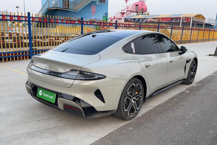 小米汽车 小米SU7 2024款 后驱长续航智驾版车身外观6005