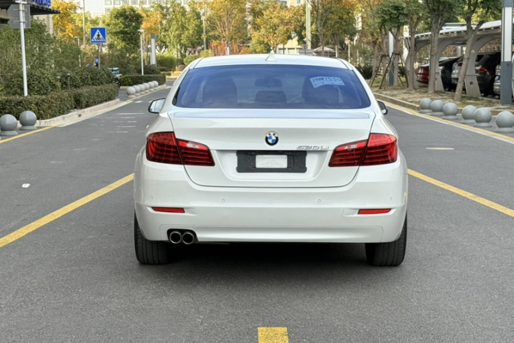 宝马5系 2014款 520Li 典雅型车身外观6005