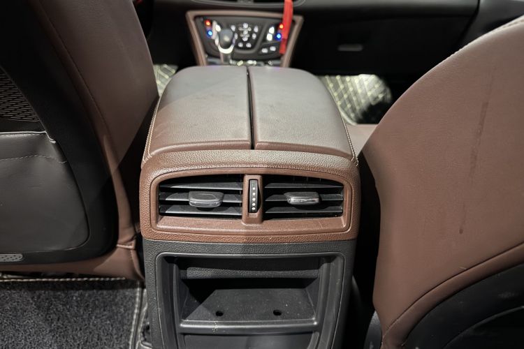 别克 昂科威 2020款 20T 两驱豪华型局部细节9003