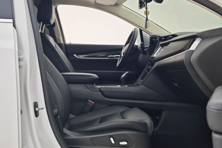 凯迪拉克XT5 2018款 25T 豪华型中控内饰7003