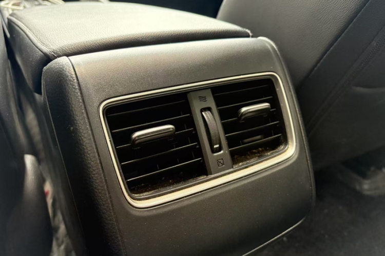 本田 雅阁 2018款 260TURBO 精英版 国VI中控内饰7005