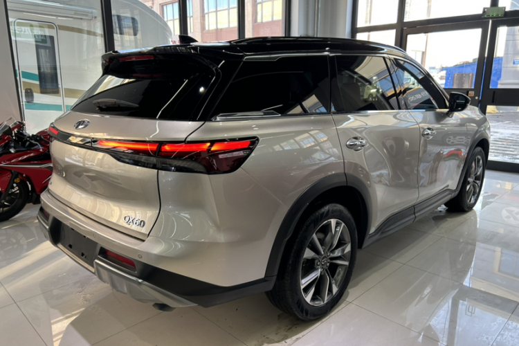 英菲尼迪QX60 2022款 2.0T 四驱卓越版车身外观6006