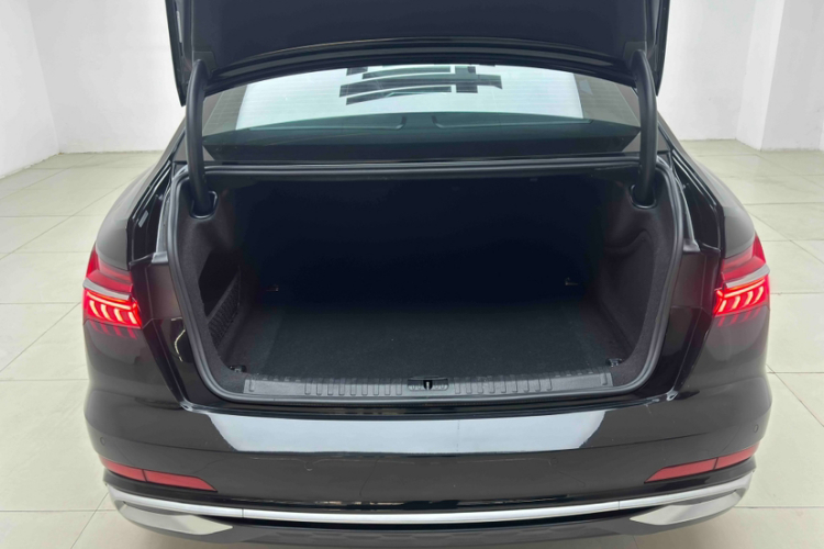 奥迪A6L 2021款 40 TFSI 豪华动感型局部细节23