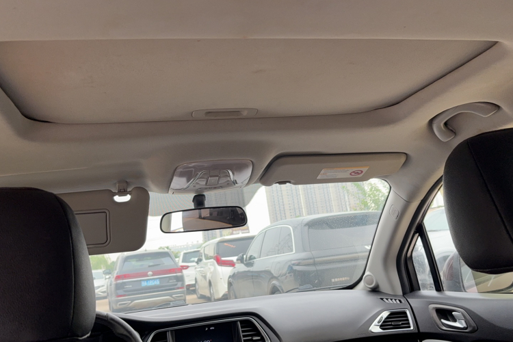 广汽传祺 传祺GS4 2017款 235T 自动两驱豪华智联版局部细节9001