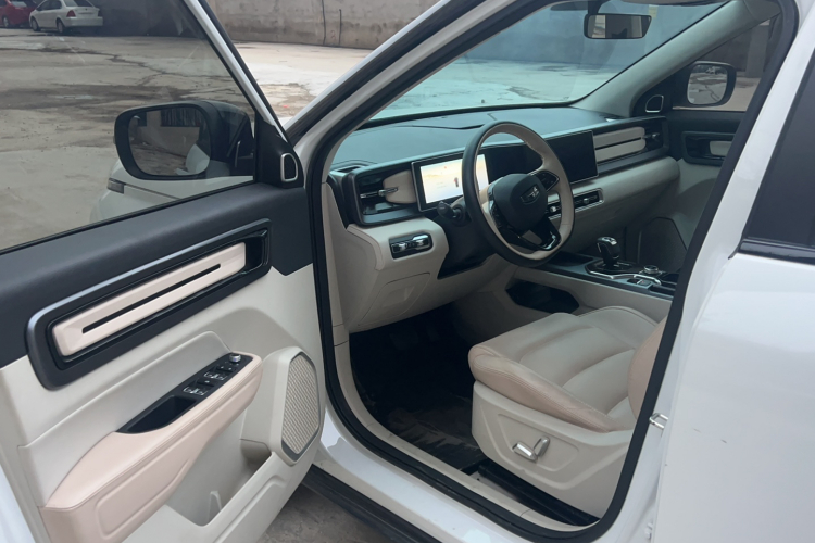 吉利汽车 吉利icon 2023款 1.5TD 巧克力醇巧版中控内饰7002