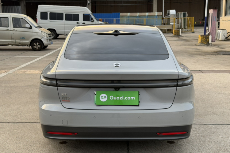 蔚来ET7 2022款 75kWh车身外观6006