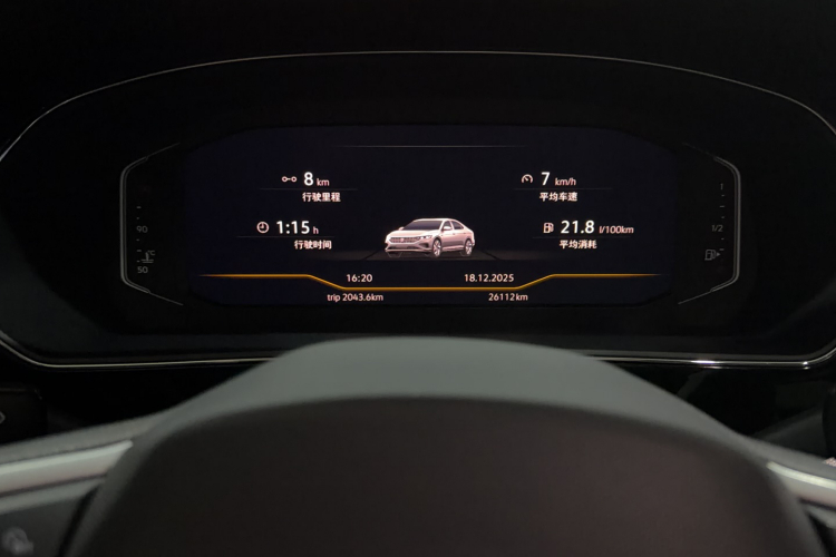 大众 帕萨特 2025款 出众款 380TSI 星空龙腾版中控内饰15