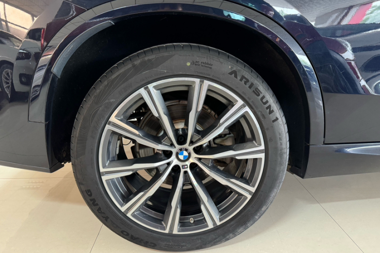 宝马X5(进口) 2020款 xDrive30i M运动套装车身外观6012