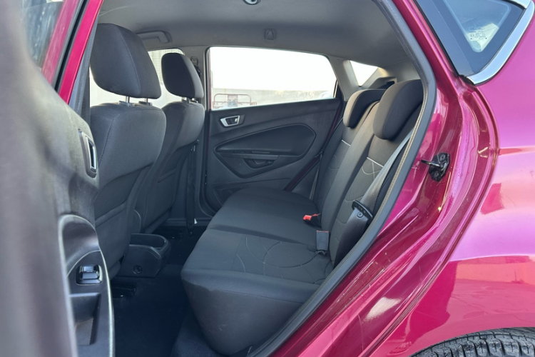 福特 嘉年华 2013款 两厢 1.5L 自动时尚型中控内饰7013