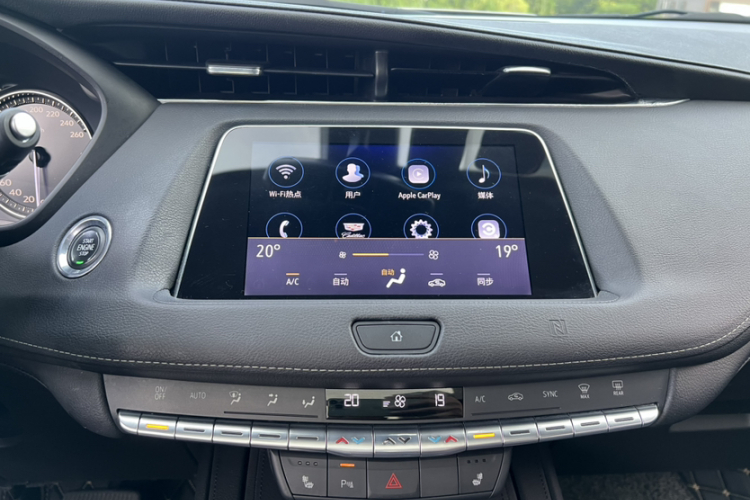 凯迪拉克XT4 2018款 28T 两驱豪华型局部细节16