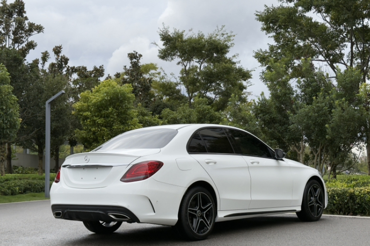 奔驰C级 2021款 C 260 星耀臻藏版车身外观6011