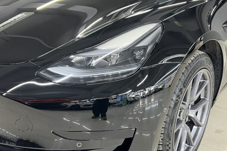 特斯拉 Model 3 2022款 后轮驱动版局部细节36