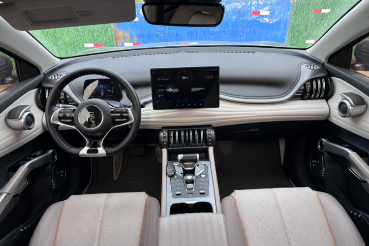 比亚迪 元PLUS 2023款 冠军版 430KM 超越型中控内饰7001