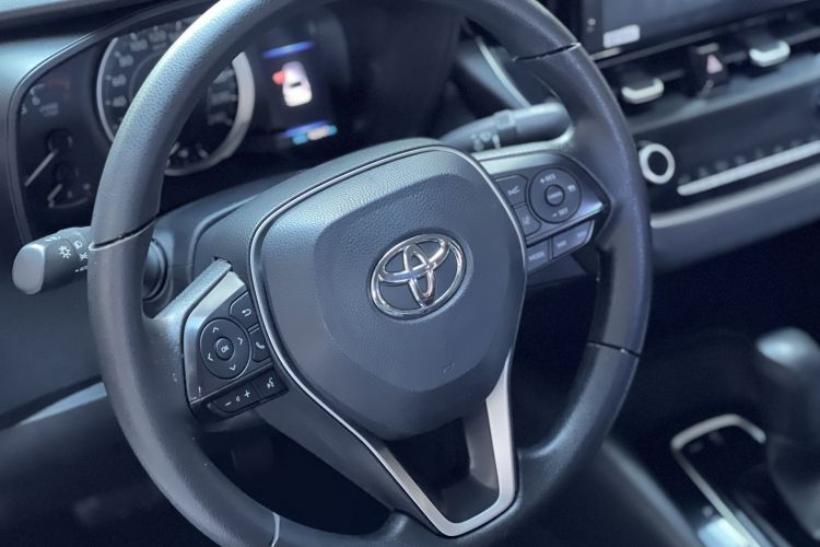 丰田 亚洲狮 2021款 2.0L 豪华版中控内饰7002