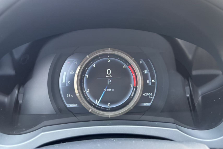 雷克萨斯IS 2015款 200t F SPORT中控内饰15